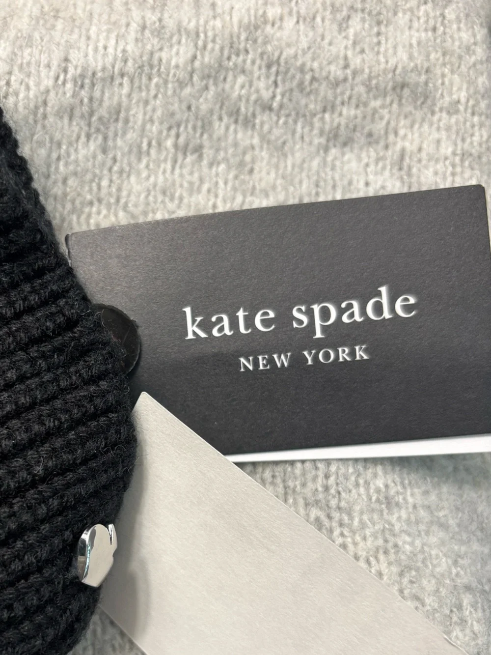 ♠️kate spade♠️ Black Long Ribbed Knit Touchscreen Gloves silver spade logo